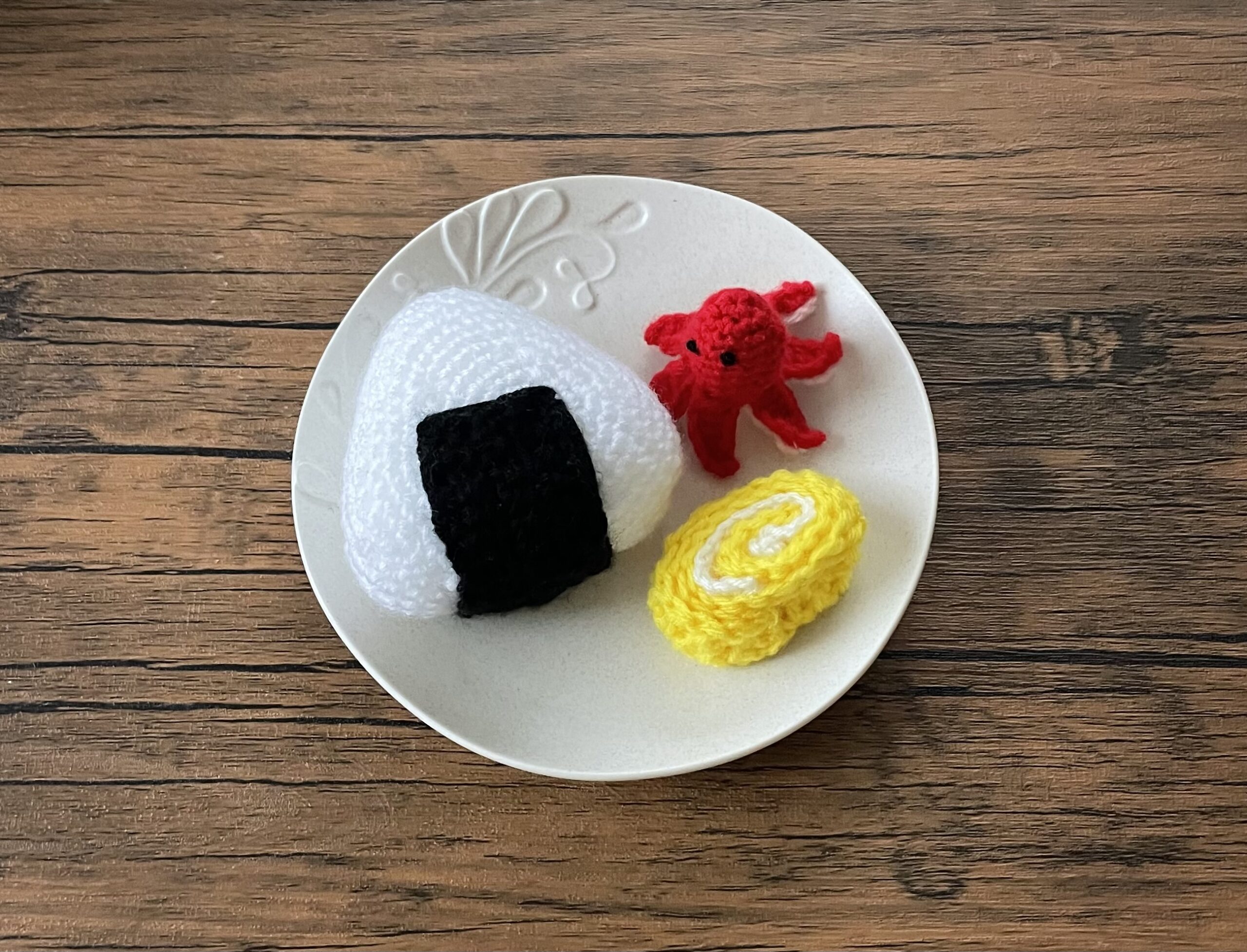 ヘアゴム　ベビーヘアクリップ　おにぎり　タコさんウィンナー　ちびおにぎり おにぎり＆タコさんウインナー☆ベビーヘアクリップ ヘアゴム